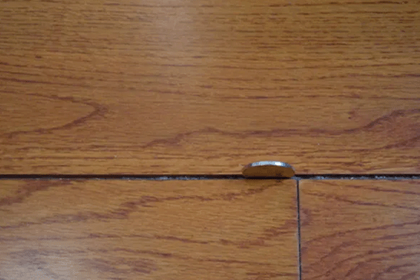 关于木地板缝隙修复的信息